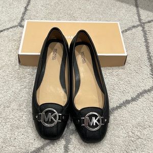 Michael Kors Fulton Flats (Black Size 8)